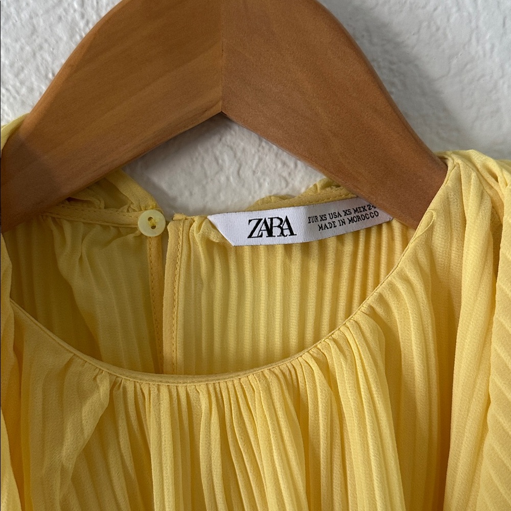 Zara Yellow Pleated Blouse - Picture 6 of 6